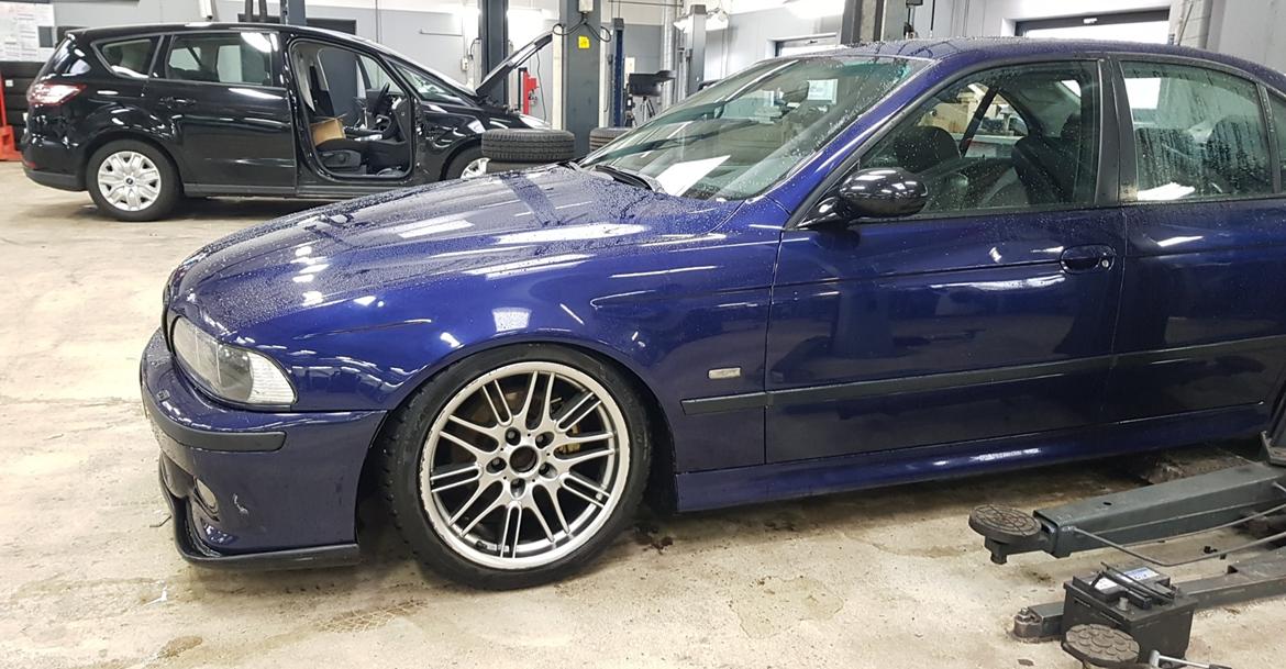 BMW E39 530i (Solgt) billede 22