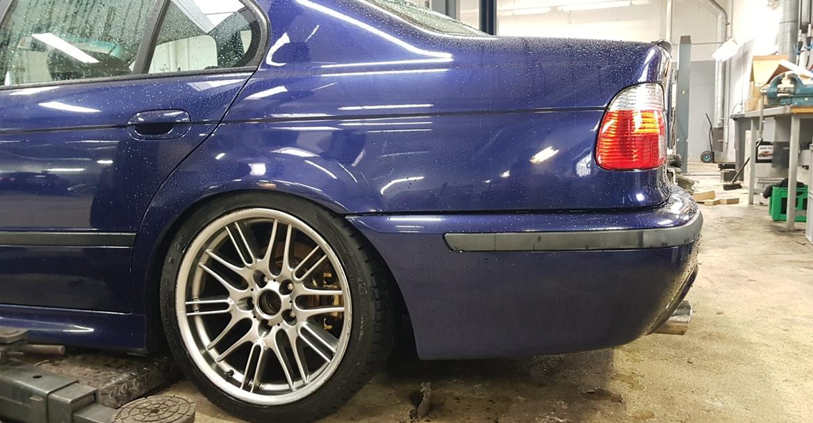 BMW E39 530i (Solgt) billede 23