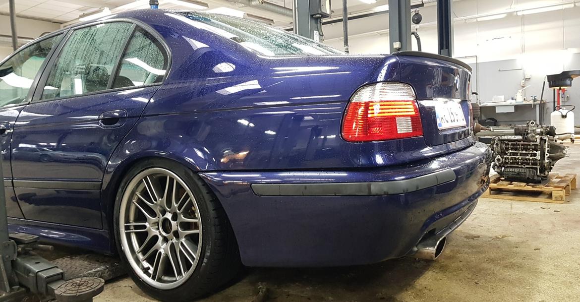 BMW E39 530i (Solgt) billede 27