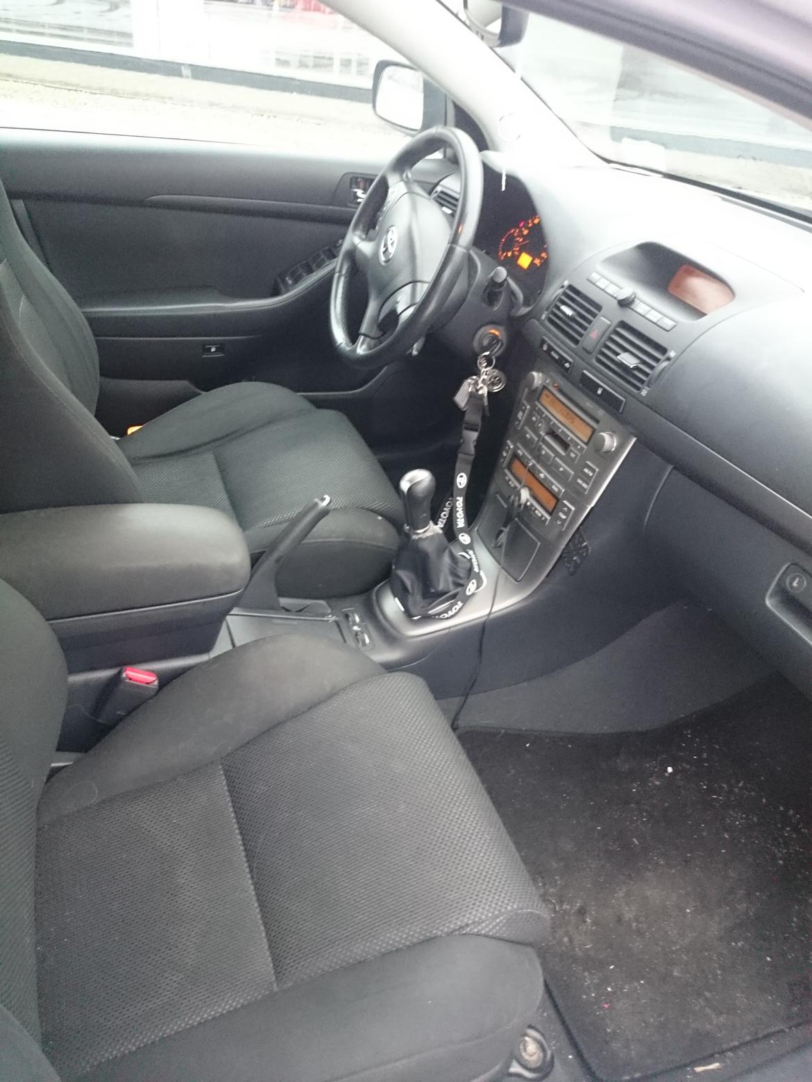 Toyota Avensis  (Solgt)  billede 11