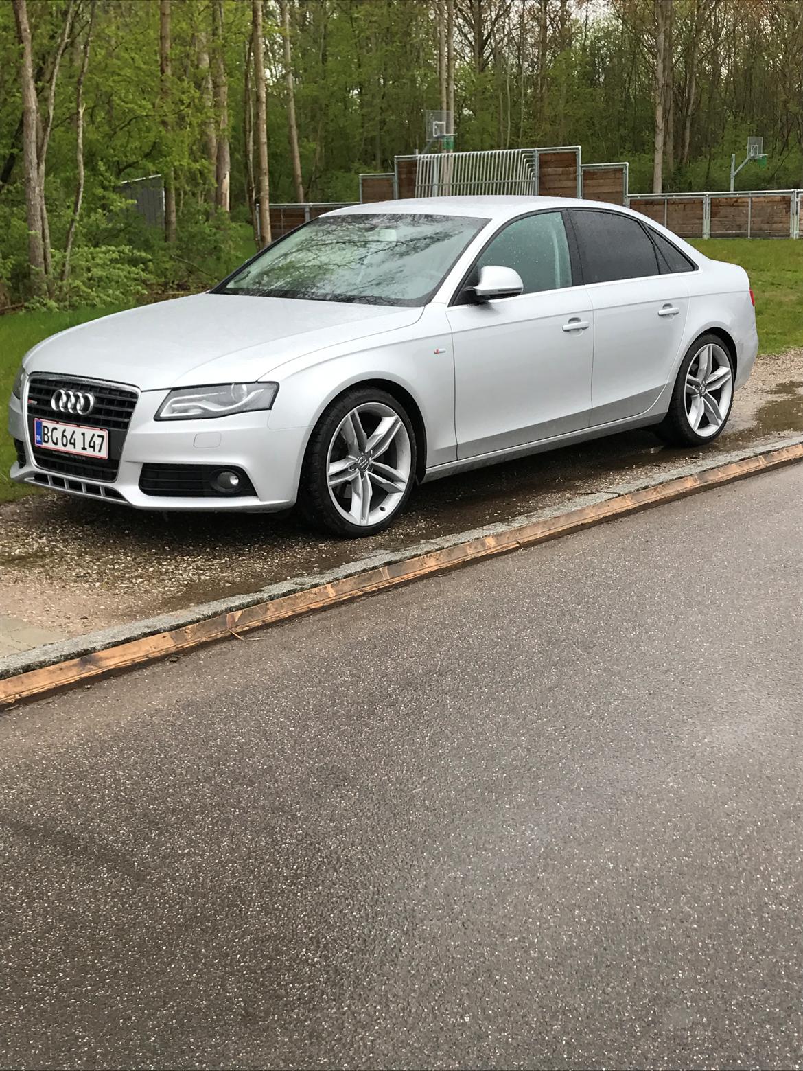 Audi A4 B8 S-Line billede 5