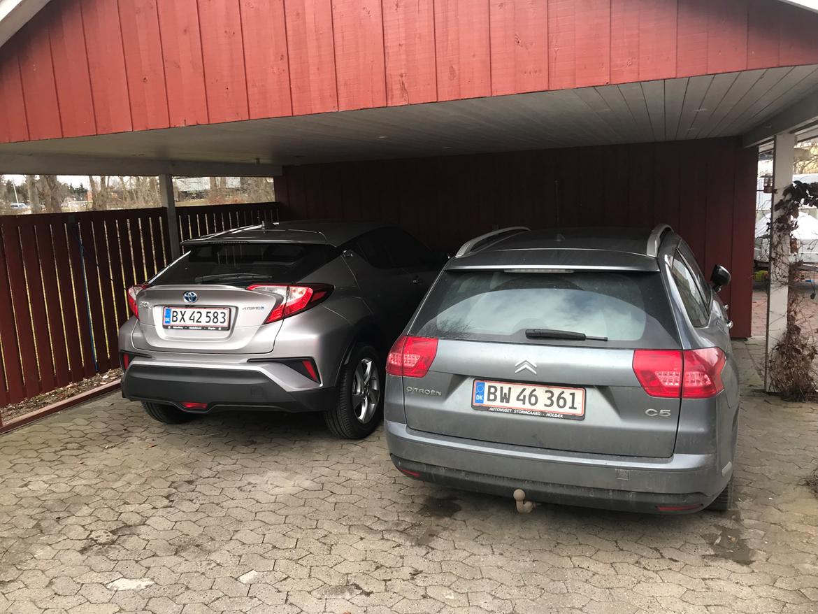 Toyota C-HR Limited Hybrid billede 19