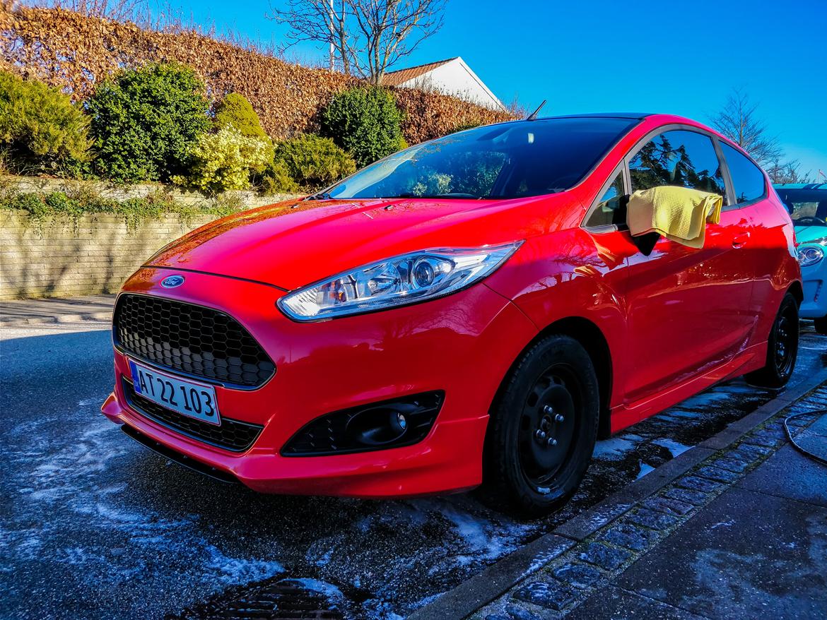 Ford Fiesta Red Edition 140HK billede 15