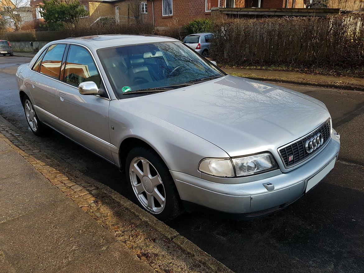 Audi S8 billede 7