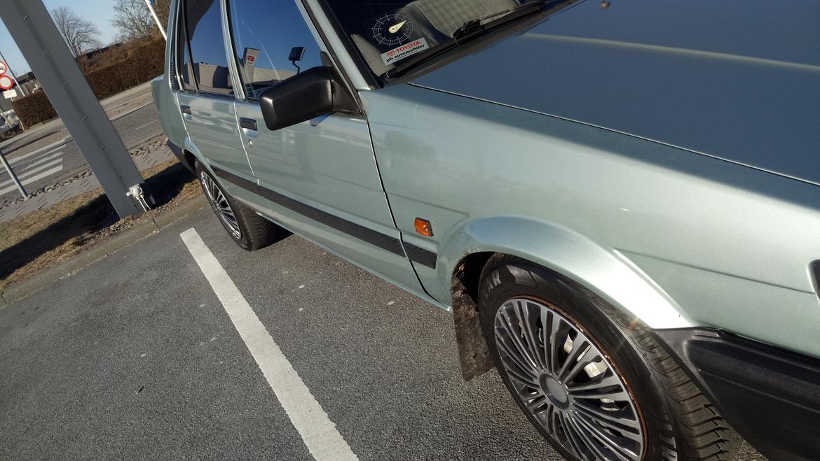 Toyota Corolla EE80 SOLGT billede 12