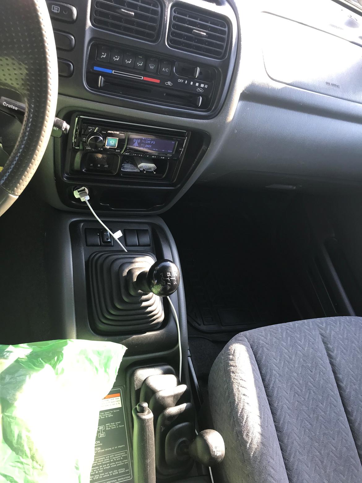 Suzuki Grand vitara 2.0D Van billede 10