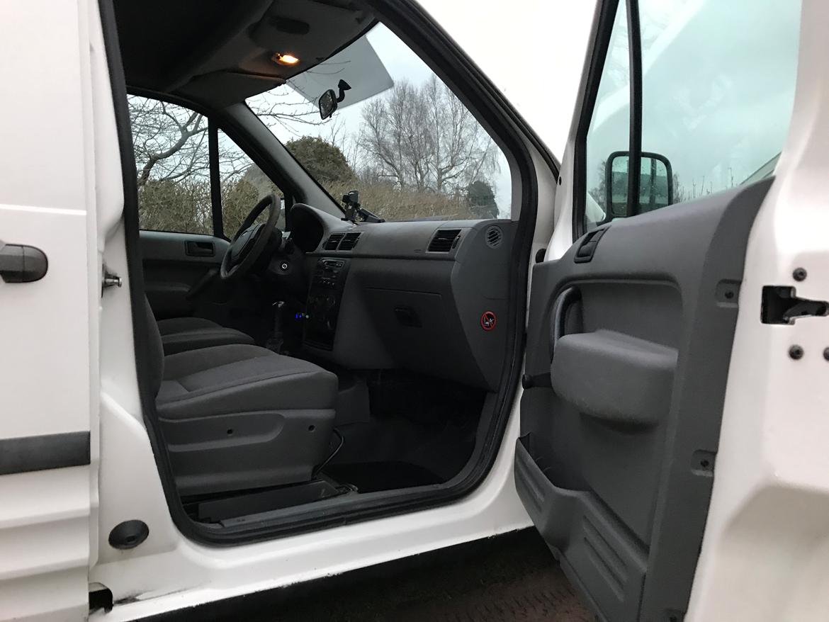 Ford transit connect 1,8 td billede 2