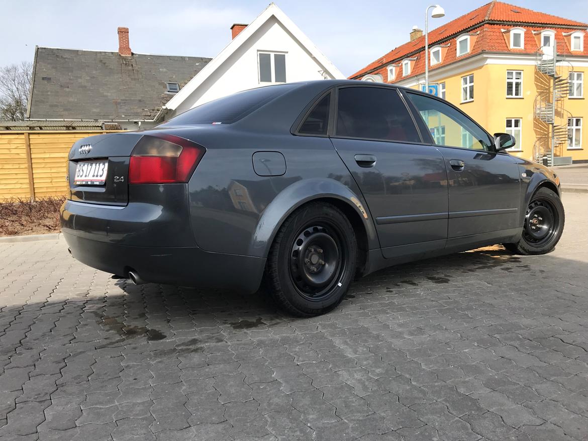 Audi A4 b6 limo.   Ny billder  billede 11