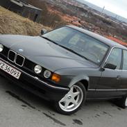 BMW E32 735iA