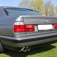 BMW E34 525i