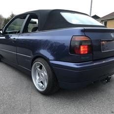 VW Golf MKIII Cabriolet KARMAN