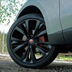 Jaguar F-Pace. "Drivers Edition"