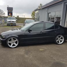 BMW 320D 