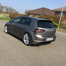 VW Golf 7 R-Line