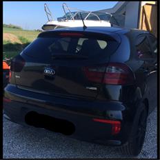 Kia Rio Attraction  1.1 CRDI  (Chippet)