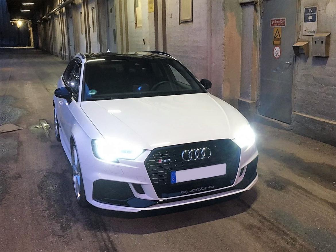 Audi RS3 Sportback 2.5 TFSI quattro S tronic billede 1