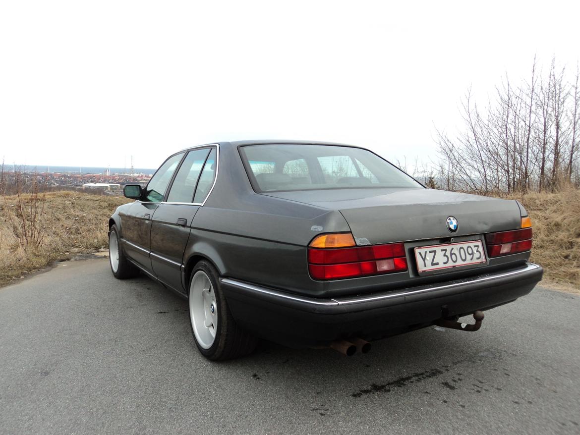 BMW E32 735iA billede 8