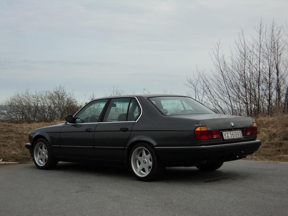 BMW E32 735iA billede 30