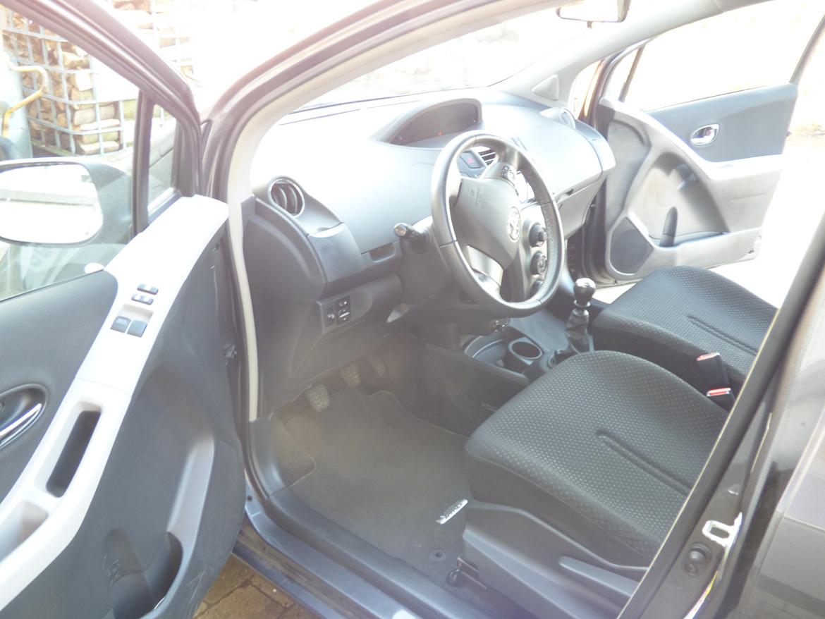 Toyota Yaris 1,33 VVT-i billede 7