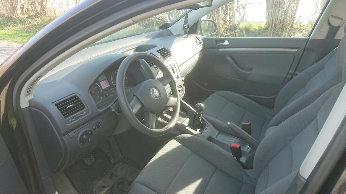 VW Golf V 2.0 FSI Comfortline billede 9