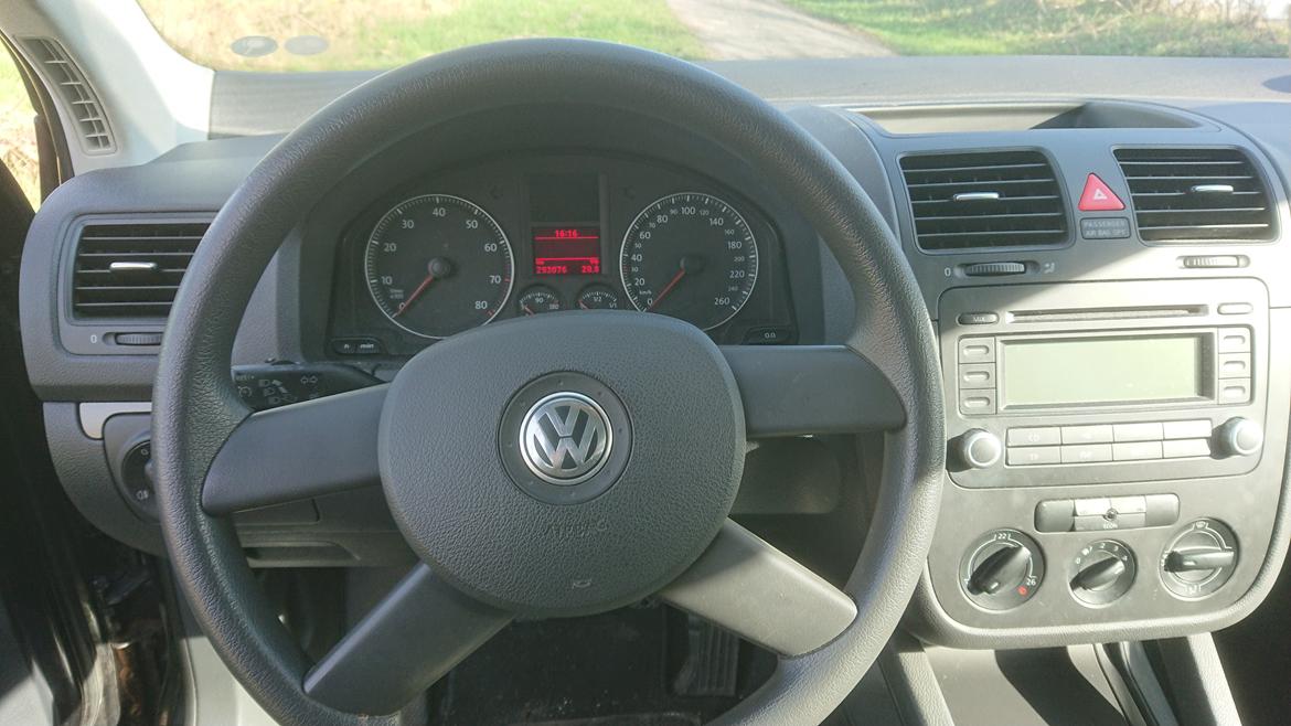 VW Golf V 2.0 FSI Comfortline billede 10