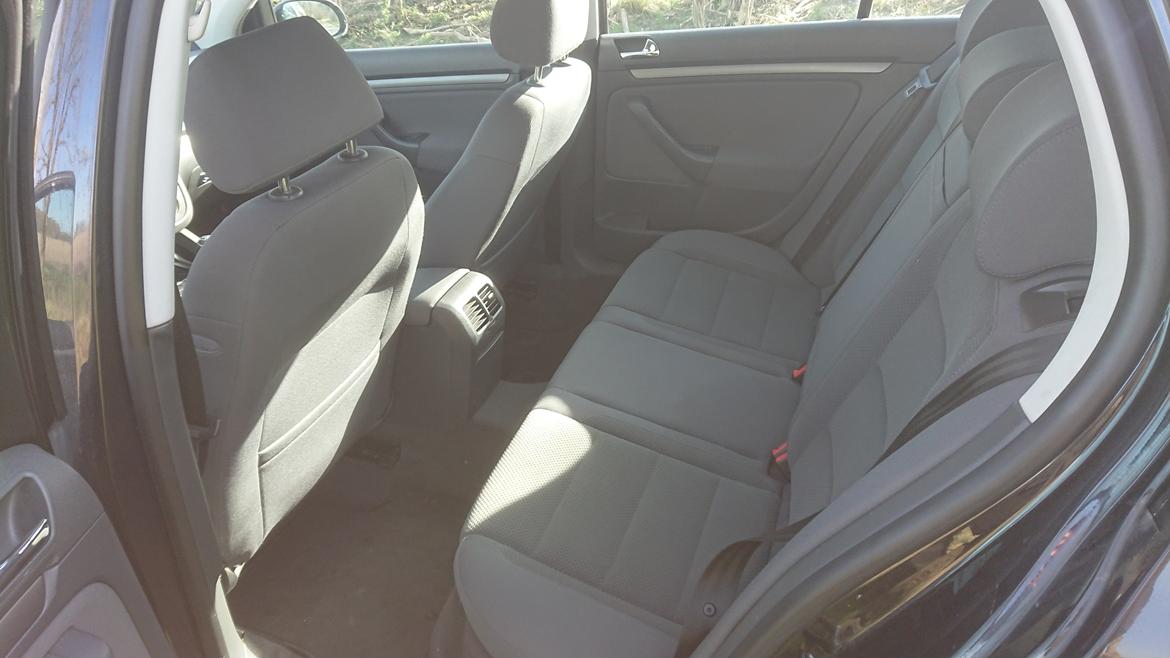 VW Golf V 2.0 FSI Comfortline billede 15