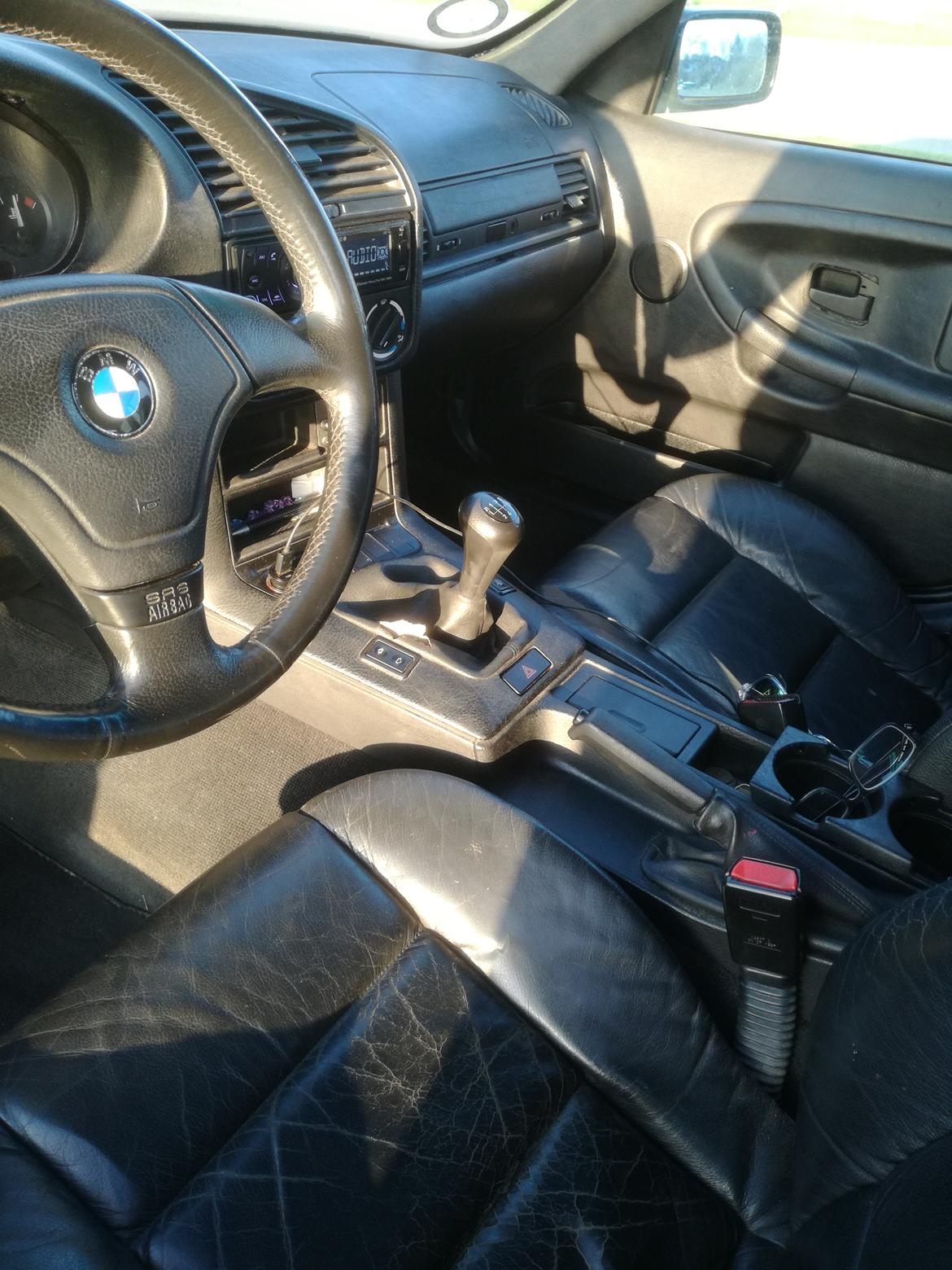 BMW E36 325TD billede 11