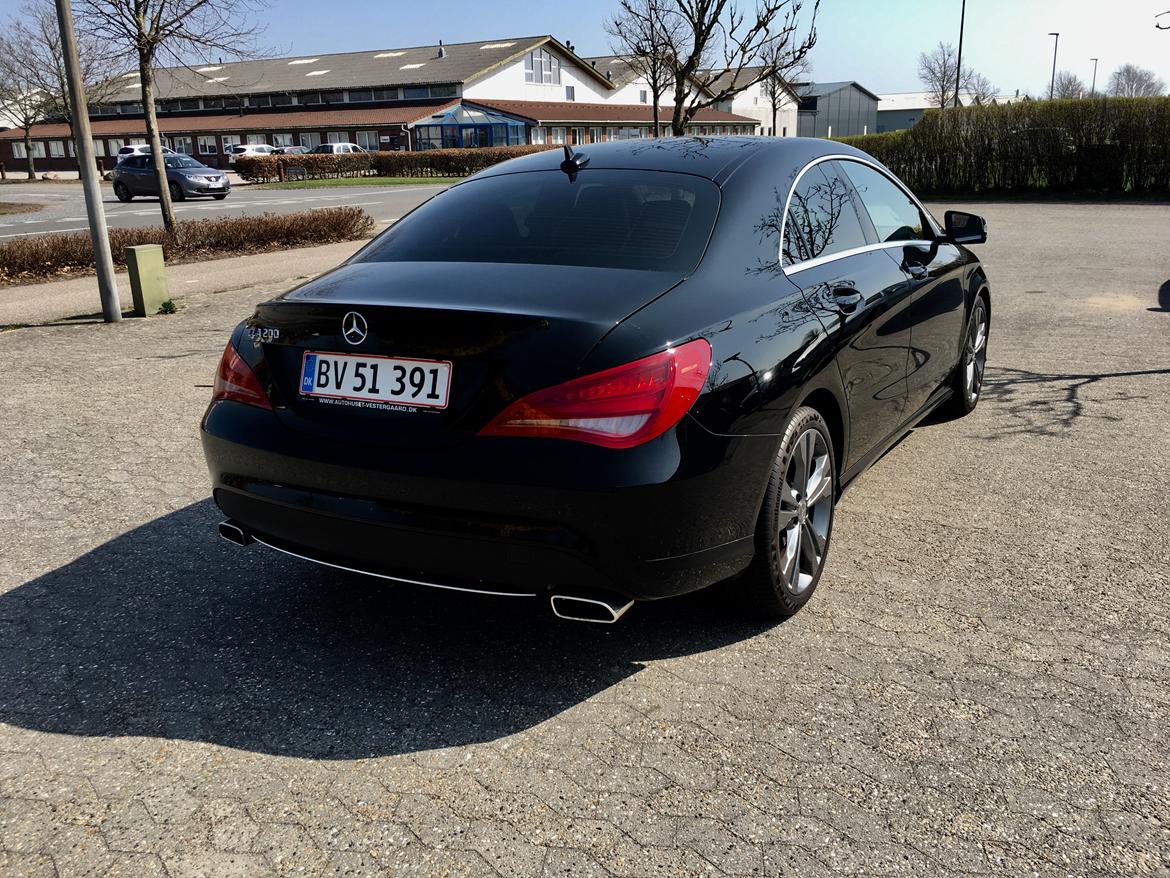 Mercedes Benz CLA 200 coupe billede 15