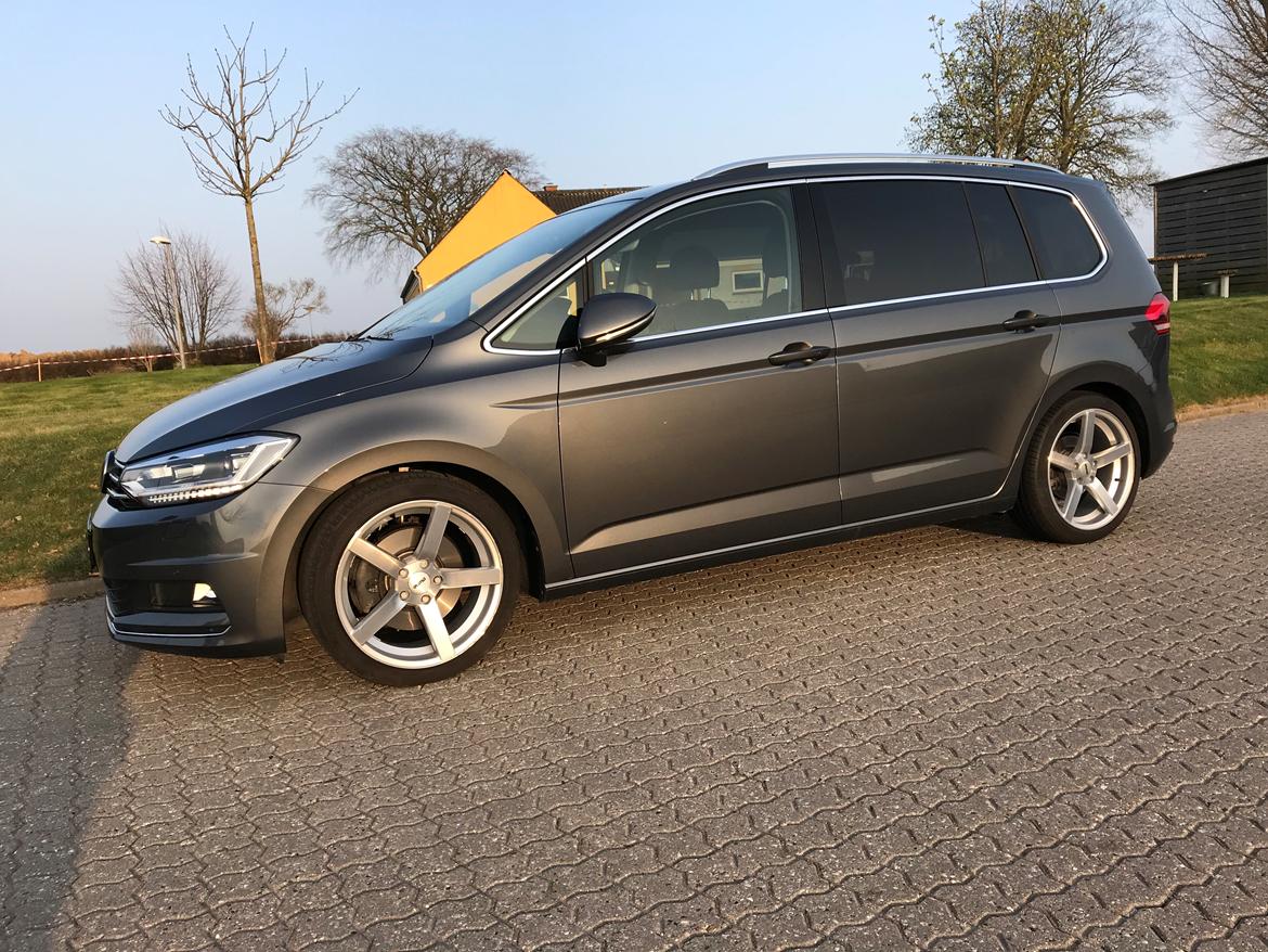 VW Touran Highline 7 trins DSG billede 1
