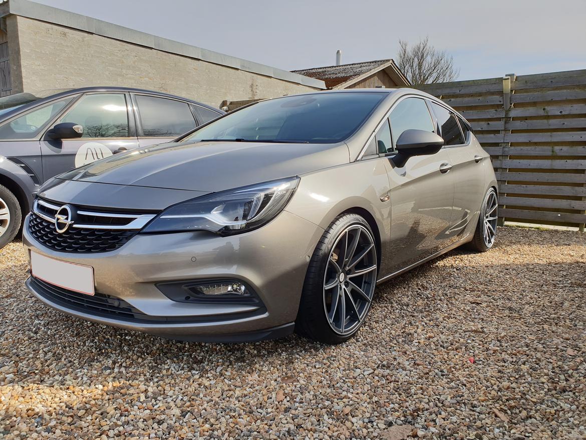 Opel Astra K - Vasket, poleret og vokset, klar til sommer 2018. billede 2