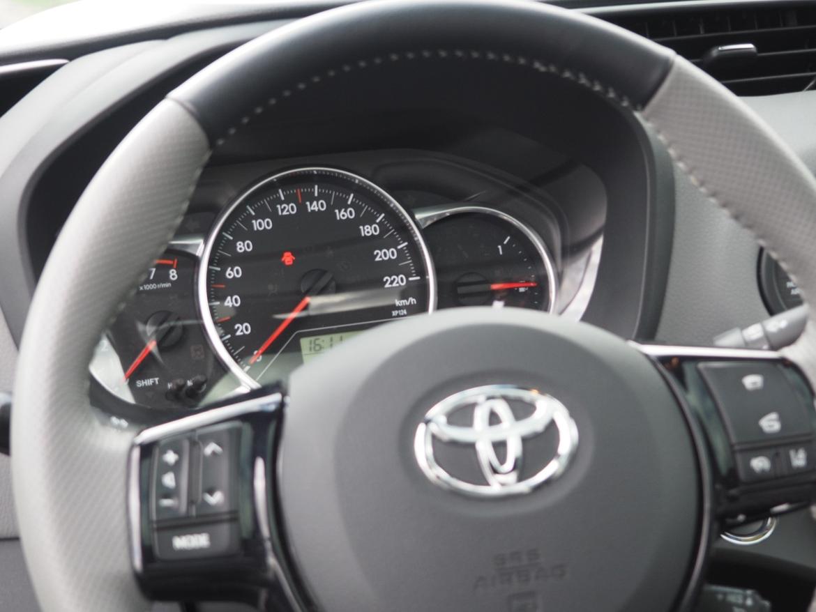 Toyota Yaris 1.33 VVT-i Pure billede 20