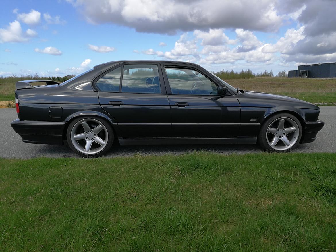 BMW E34 525i/Alpina B10 3,3 billede 1