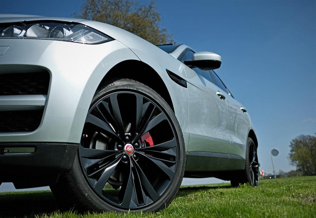 Jaguar F-Pace. "Drivers Edition" billede 6