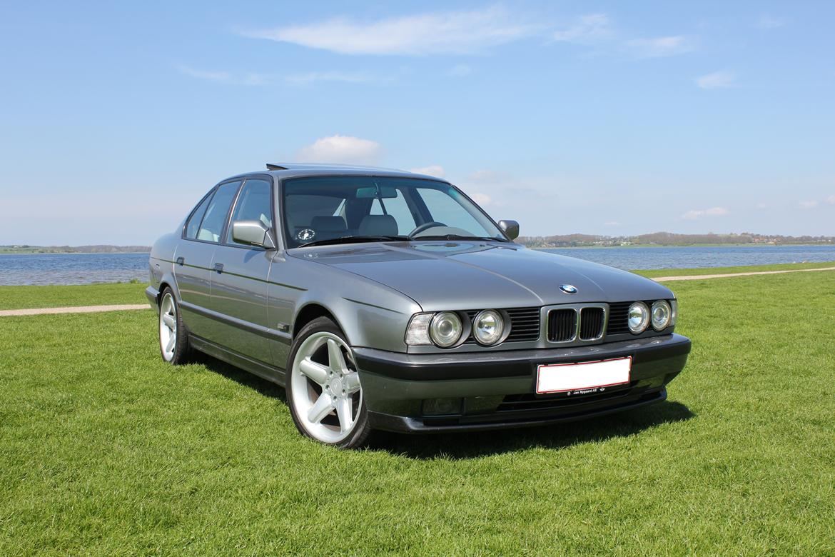 BMW E34 525i billede 1