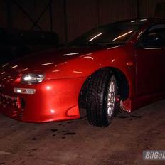 Mazda 323F Solgt
