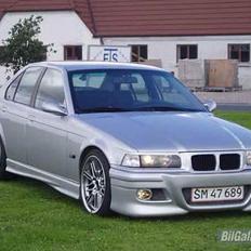 BMW 320i (DØD)