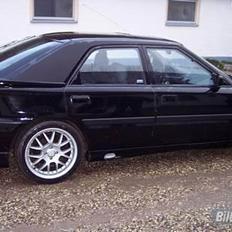 Mazda 323F 1,8i Gt 16v SOLGT!!!