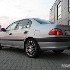 Toyota Avensis 1.8 VVT-i