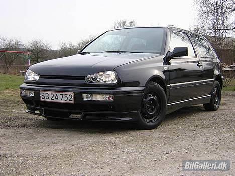 VW Golf 3 Movie (Solgt) - efter en lille omlak og et lille bodystyle... billede 1