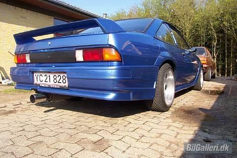 Opel Manta B 2,2 solgt - Go`Røv! billede 1
