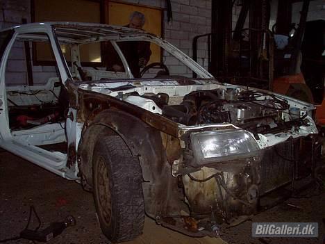 Honda Civic*dream car* *SOLGT* - HER HAR I LIDT AF DET GAMLE SPAND ELLER DEN GANG JEG VAR IGANG MED BILEN.. billede 8