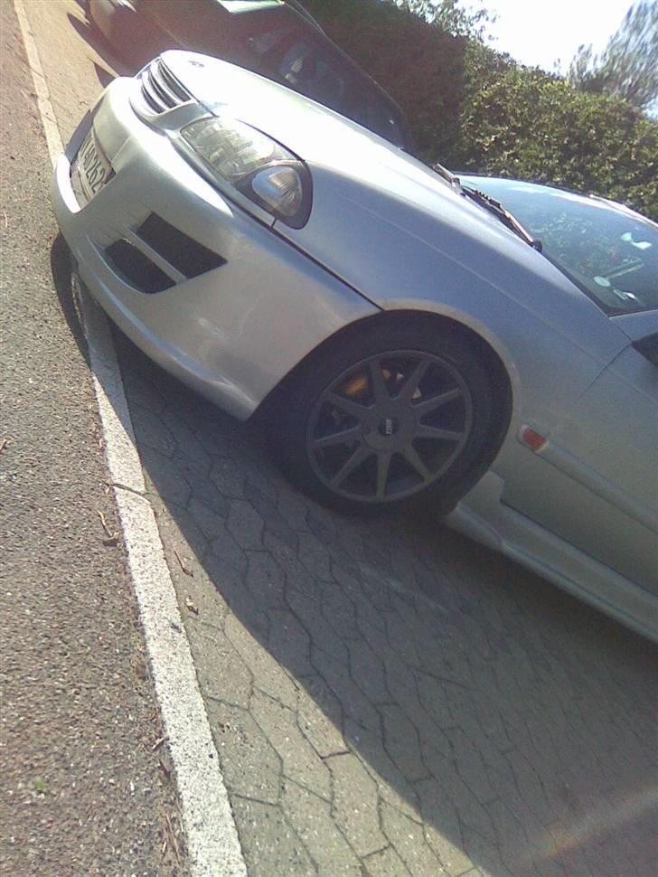 Toyota AVENSIS 2,0-"solgt" billede 1