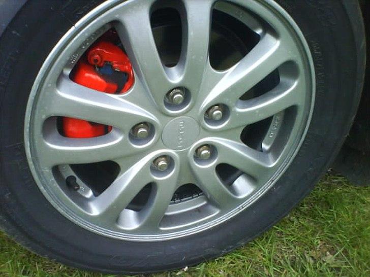 Mazda 323 1,8i GT-R 4WD Turbo - Nu med original fælge på billede 5