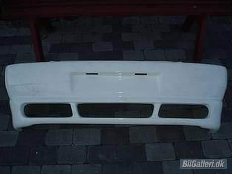 VW Golf 3 - Ja, så kom der ny bagkofanger til dytten... dejligt billede 15