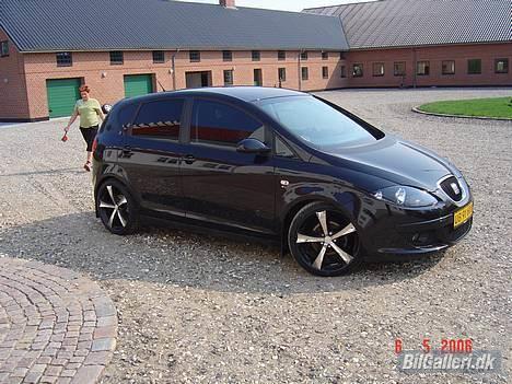 Seat Altea - SOLGT - nyvasket bil med tonede ruder... billede 1