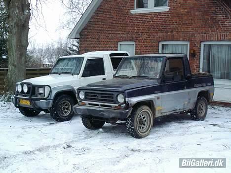 Daihatsu Rocky  4x4wd - Den hvide er en1996 + turbo og den anden er en 1987 - turbo.  hvor jeg har taget toppen af  billede 13