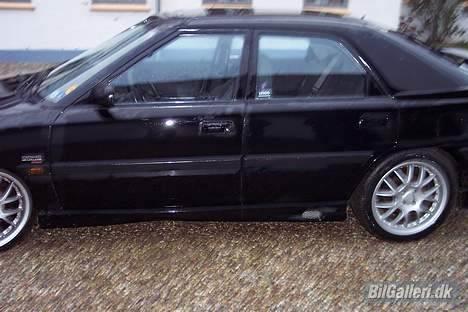 Mazda 323F 1,8i Gt 16v SOLGT!!! billede 5