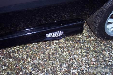 Mazda 323F 1,8i Gt 16v SOLGT!!! billede 9