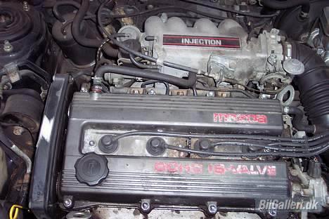 Mazda 323F 1,8i Gt 16v SOLGT!!! billede 11