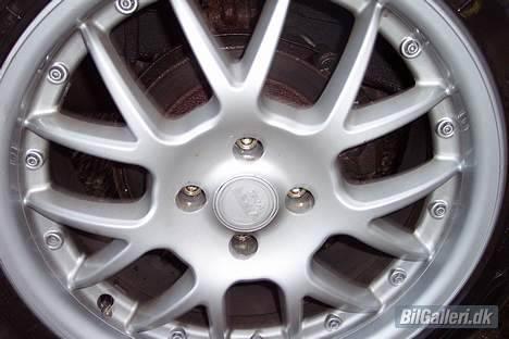 Mazda 323F 1,8i Gt 16v SOLGT!!! billede 14